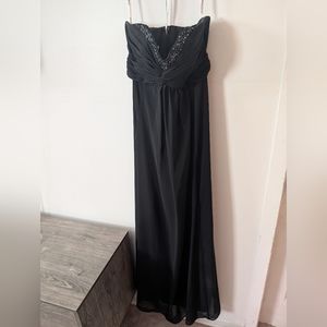 David's Bridal‎ Black Bedazzled Formal Gown Strapless
